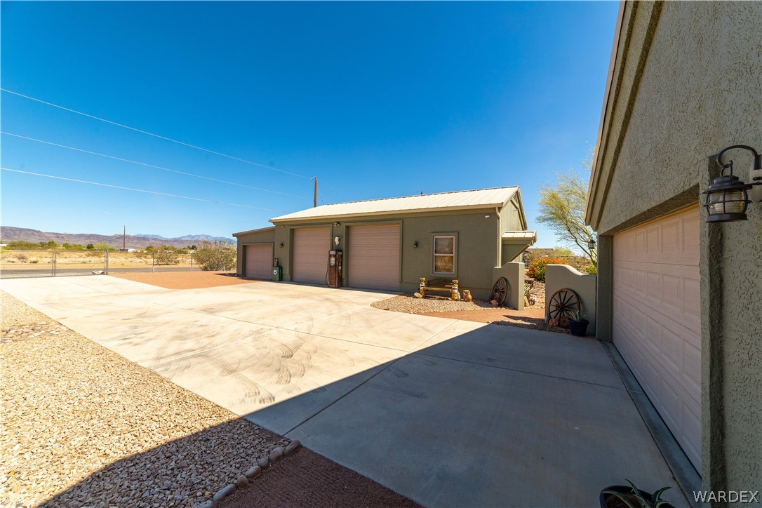 597 South Santa Cruz Road Golden Valley, AZ 86413 - Photo 47 of 70 Gallery Image 47