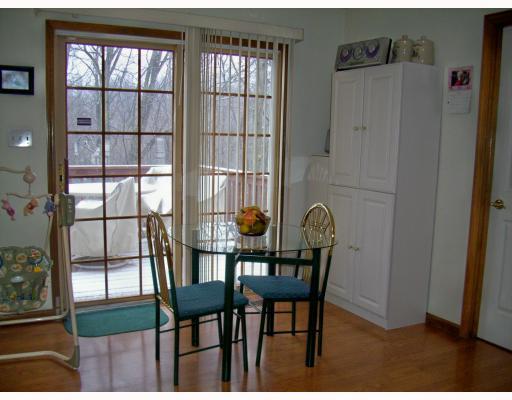 211 East Harbison Road Pittsburgh, PA 15205 - Photo 3 of 17 Kitchen. Breakfast Area