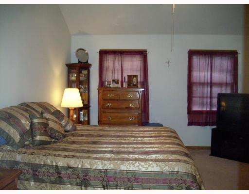 211 East Harbison Road Pittsburgh, PA 15205 - Photo 8 of 17 Master Bedroom. Master Bedroom with vaulted ceiling.