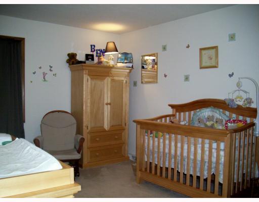 211 East Harbison Road Pittsburgh, PA 15205 - Photo 10 of 17 Other. Second Bedroom