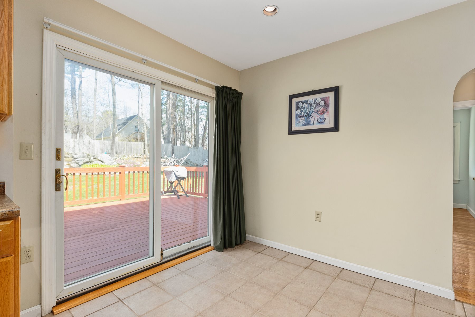 39 Taft Road Portsmouth, NH 03801 - Photo 11 of 40 Gallery Image 11