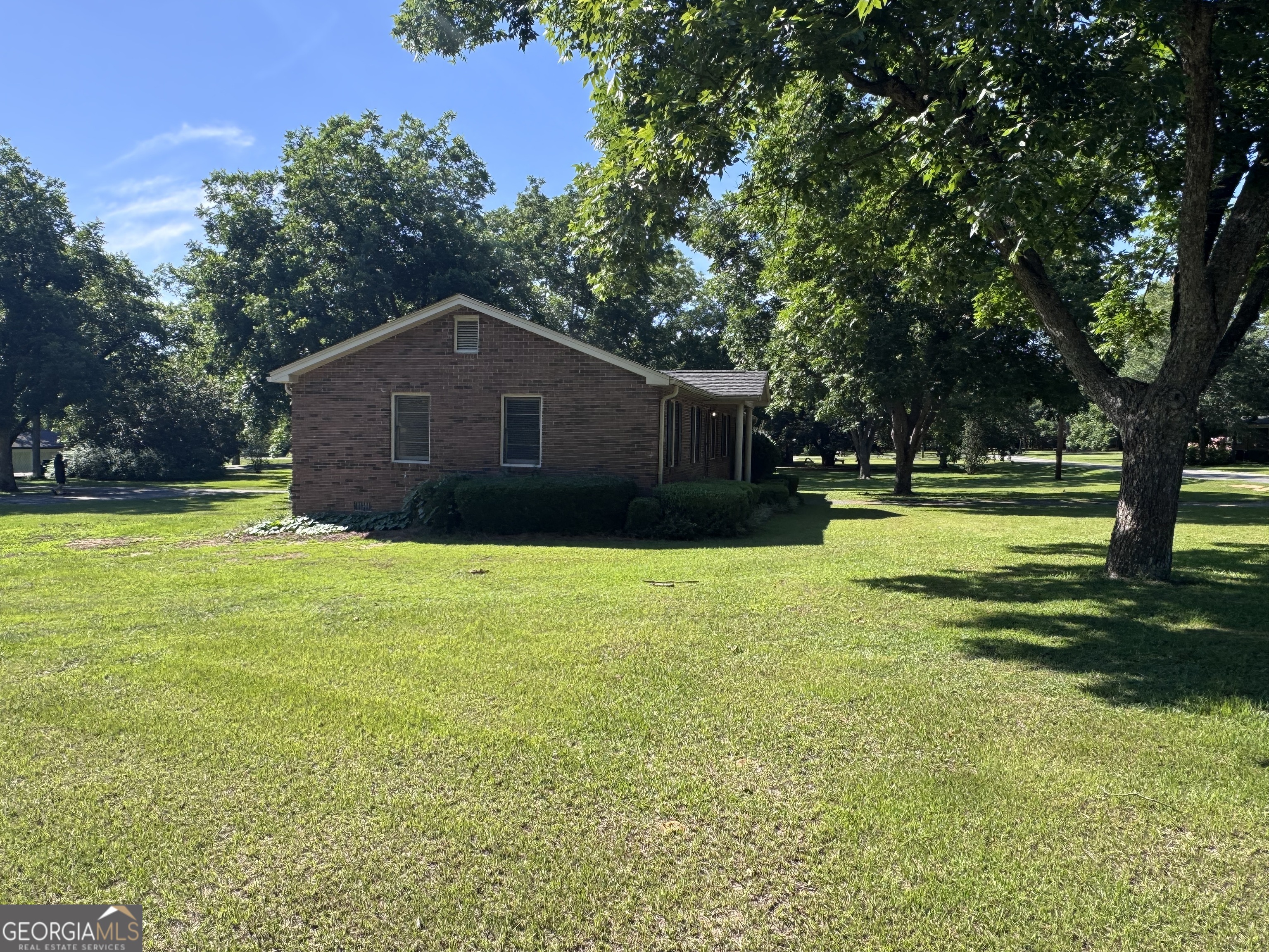 411 North Omega Street Dexter, GA 31019 - Photo 15 of 44