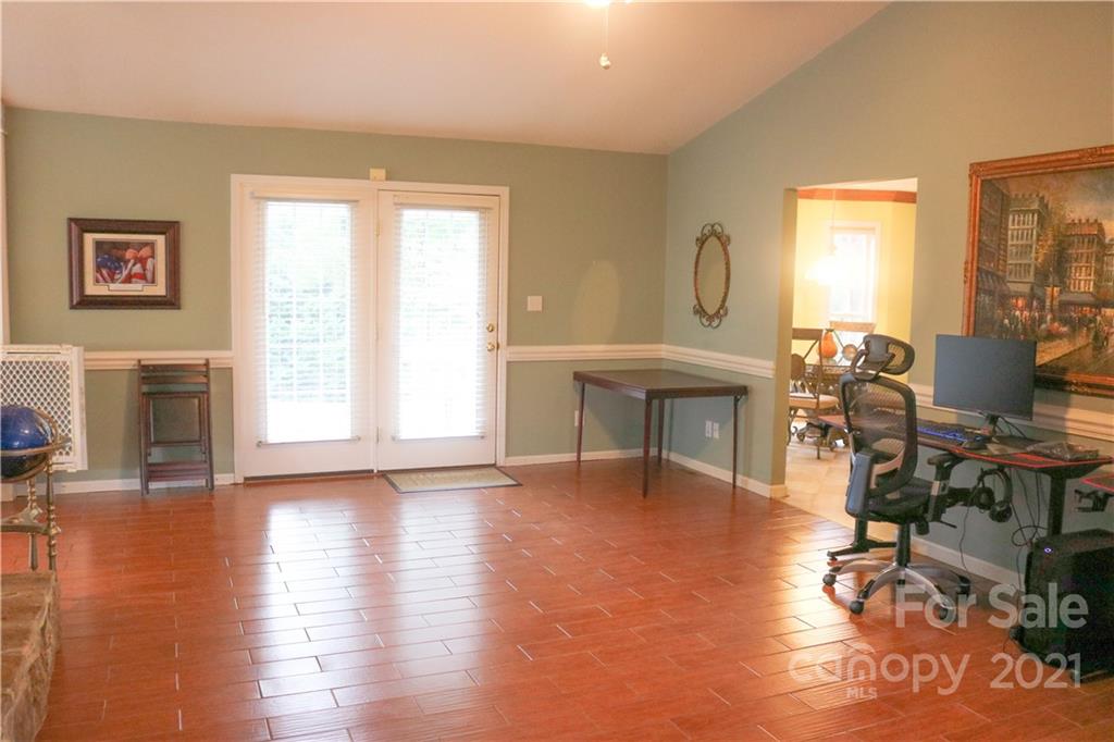 1776 Arbor Grove Church Road Purlear, NC 28665 - Photo 13 of 39 Gallery Image 13