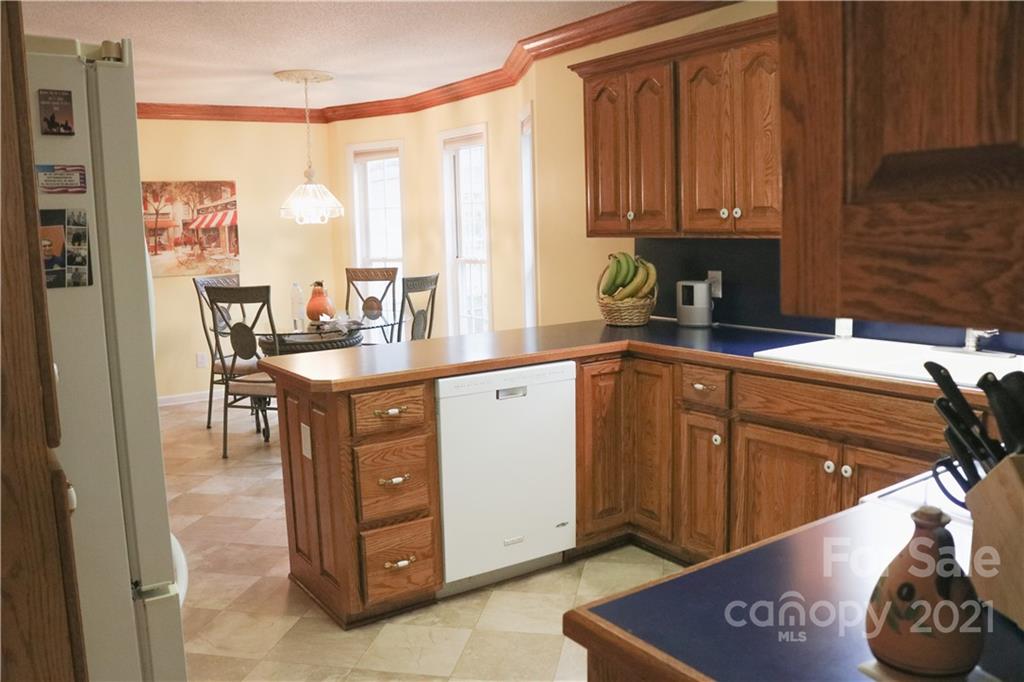 1776 Arbor Grove Church Road Purlear, NC 28665 - Photo 16 of 39 Gallery Image 16