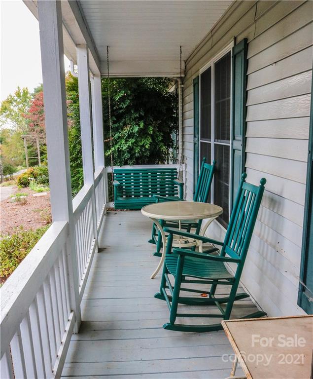 1776 Arbor Grove Church Road Purlear, NC 28665 - Photo 4 of 39 Gallery Image 4