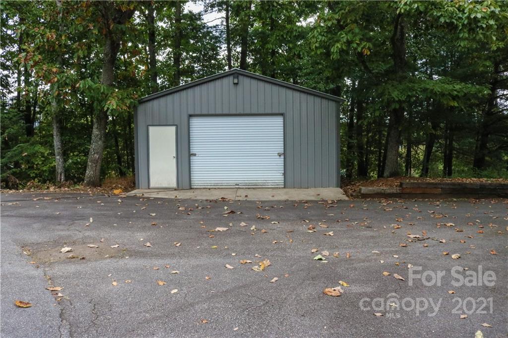 1776 Arbor Grove Church Road Purlear, NC 28665 - Photo 31 of 39 Gallery Image 31