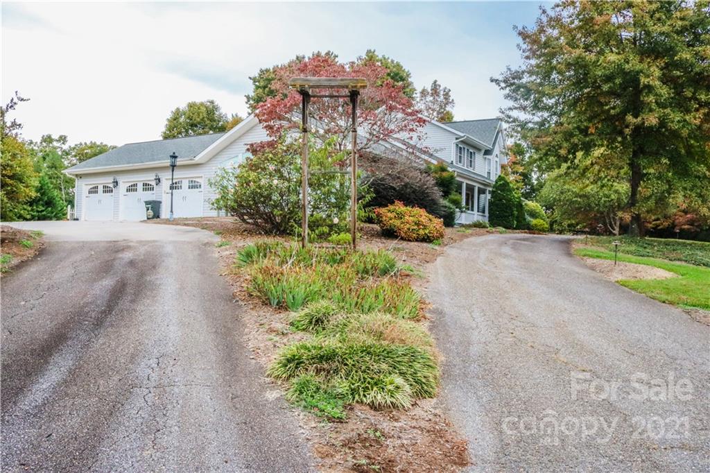 1776 Arbor Grove Church Road Purlear, NC 28665 - Photo 6 of 39 Gallery Image 6