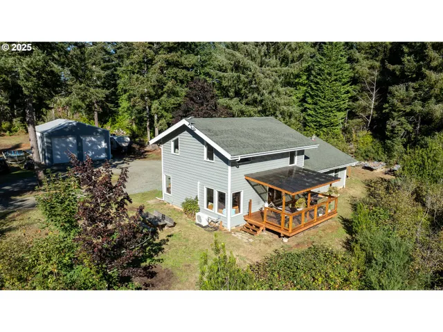 $699,000 | 88019 Napier Lane, Bandon, OR 97411