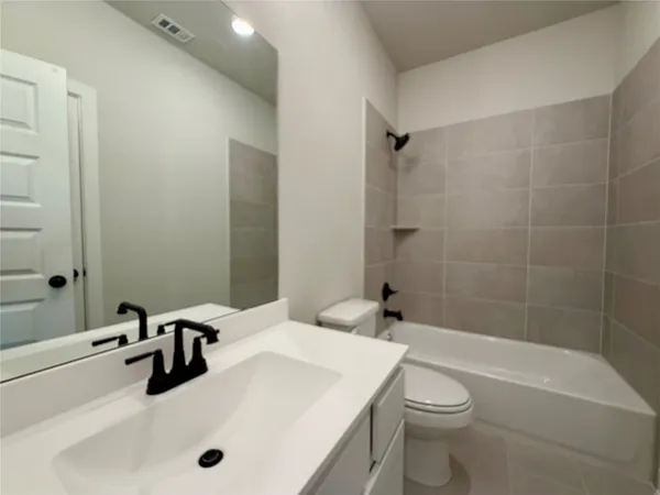 $3,700 | 1111 Luna Drive, Missouri City, TX 77459
