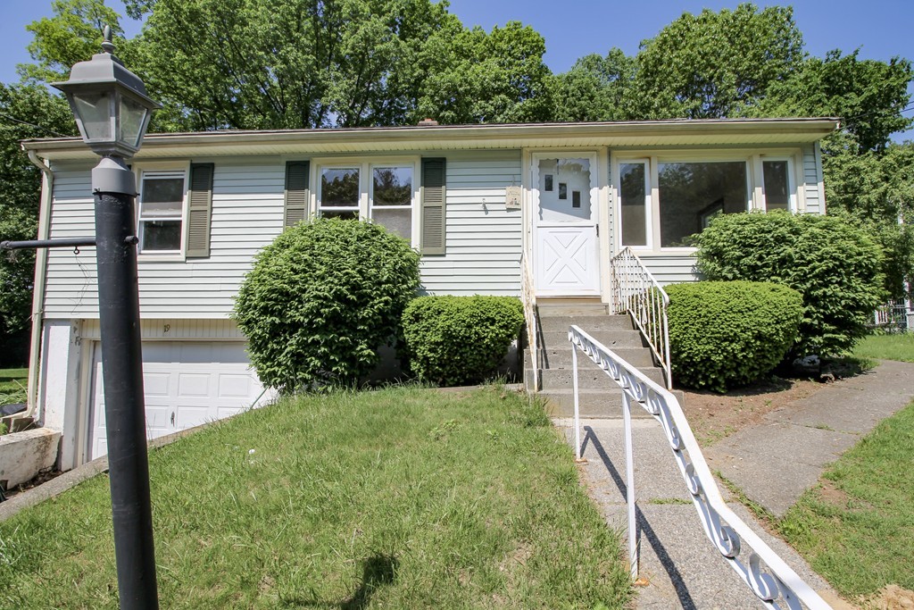 19 Ireta Road Shrewsbury, MA 01545 - Photo 1 of 30 Gallery Image 1