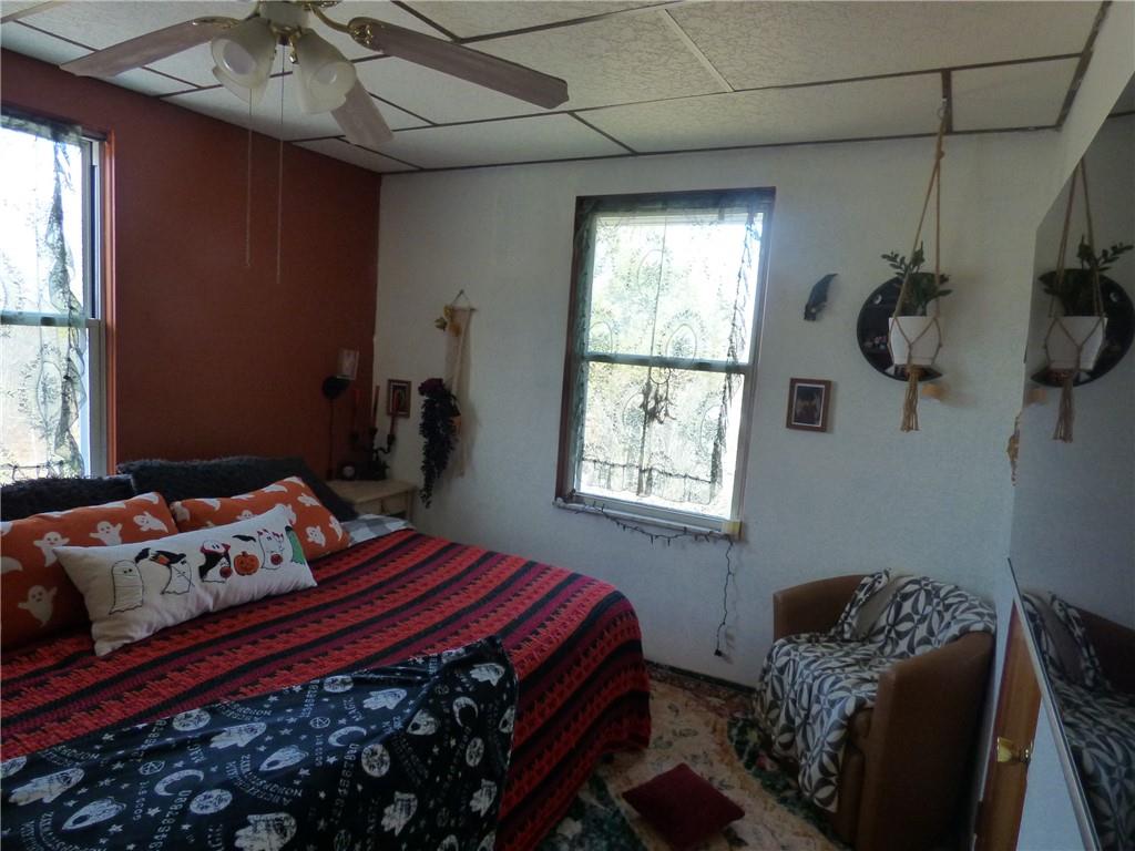 3420 Middletown Road Pittsburgh, PA 15204 - Photo 17 of 27