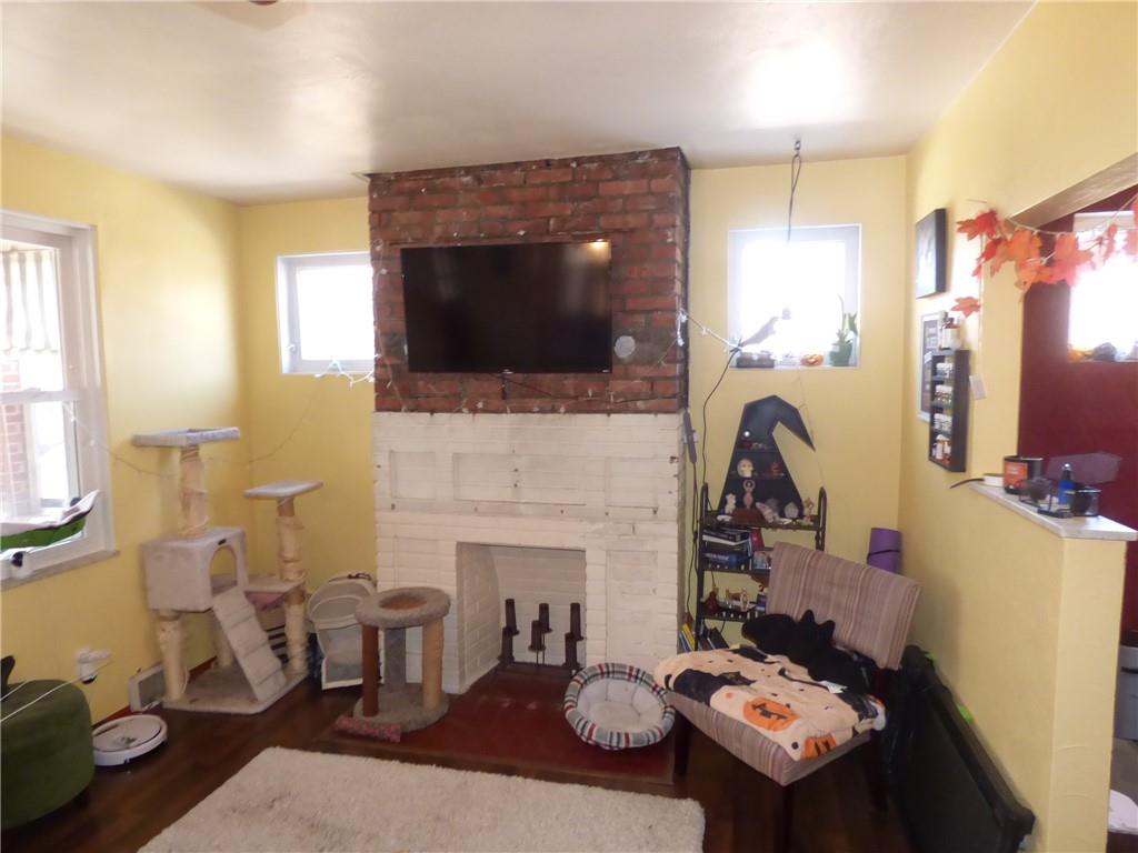 3420 Middletown Road Pittsburgh, PA 15204 - Photo 3 of 27