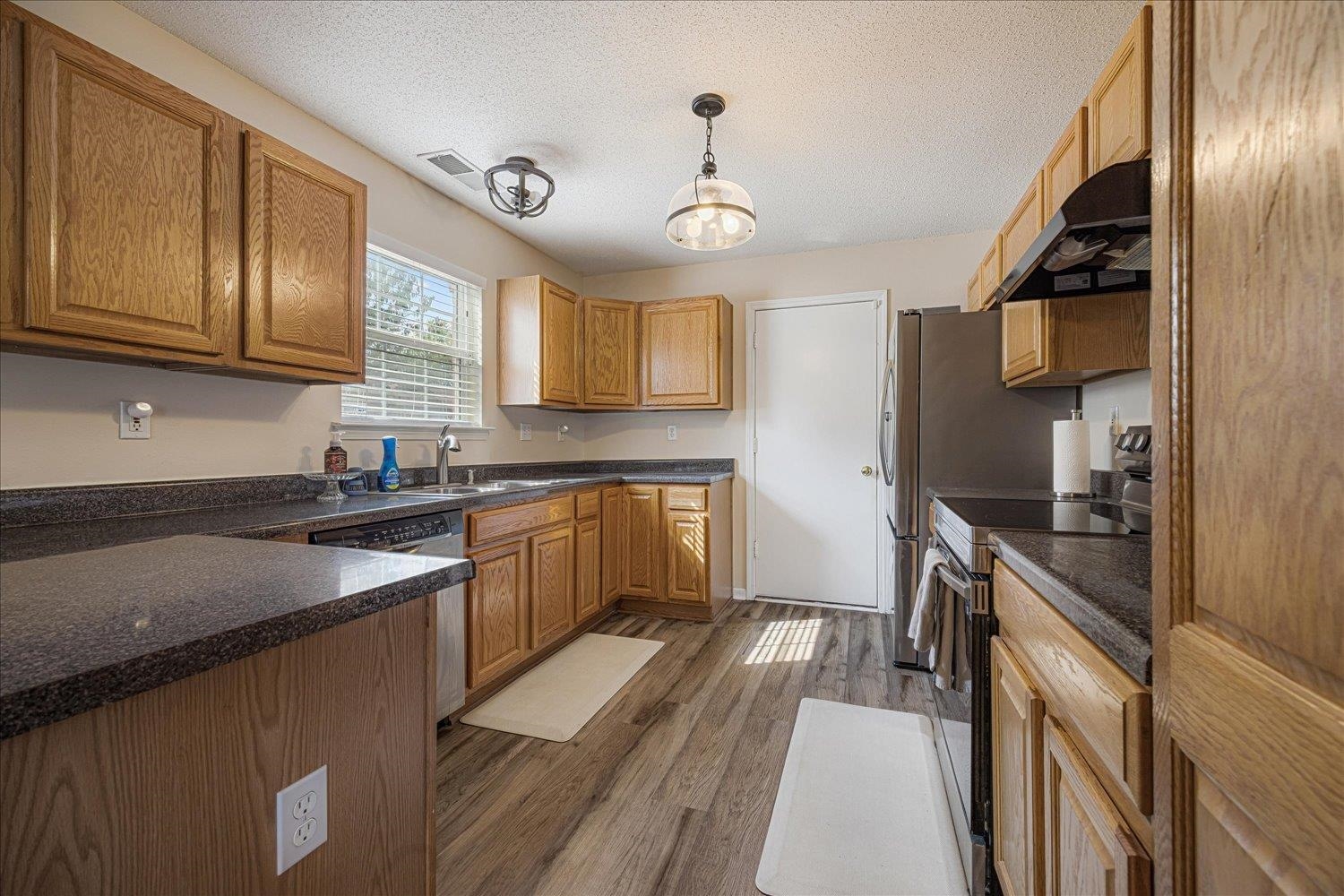 4925 Top Notch Loop Memphis, TN 38125 - Photo 16 of 40 Gallery Image 16