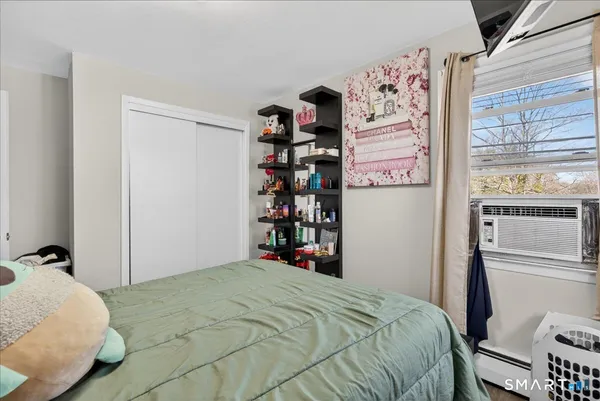 $489,000 | 429 Thompson Avenue, East Haven, CT 06512