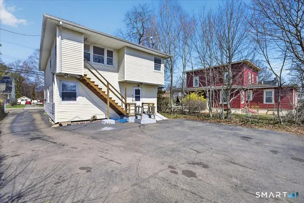 $489,000 | 429 Thompson Avenue, East Haven, CT 06512