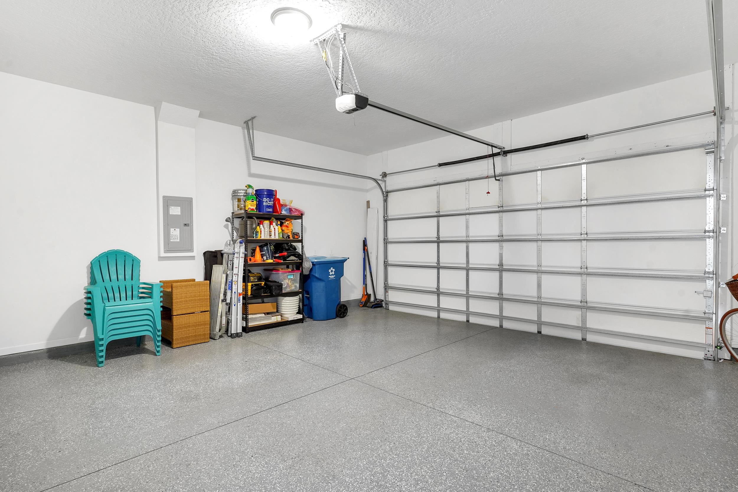 404 Rum Runner Way St. Johns, FL 32259 - Photo 13 of 41 a view of a garage room