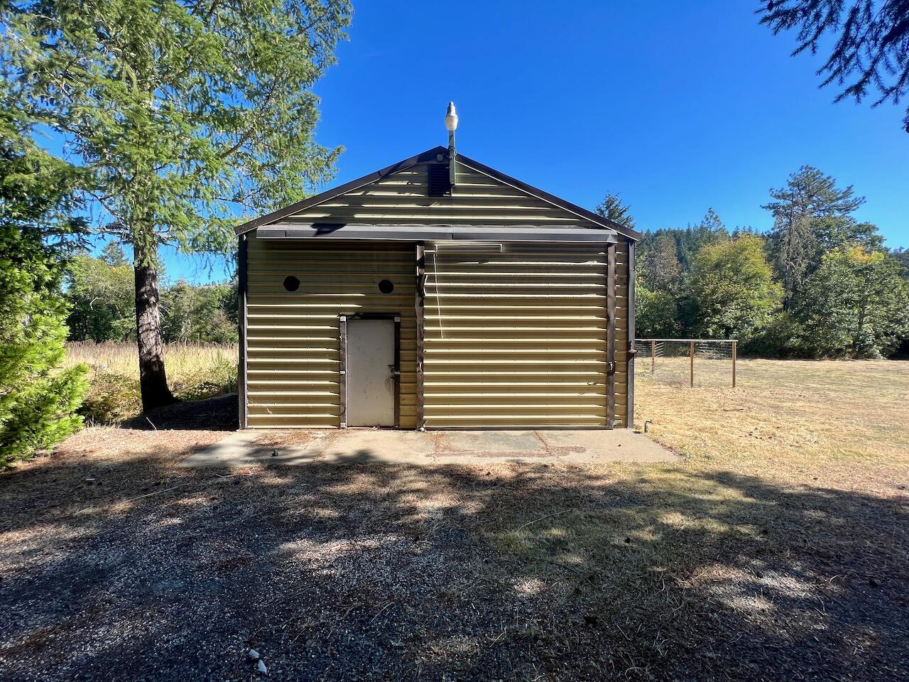 950 Thompson Creek Road Selma, OR 97538 - Photo 23 of 24 IMG_7444