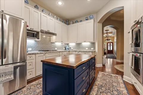 $430,000 | 19039 Panther Peak, Spring, TX 77388