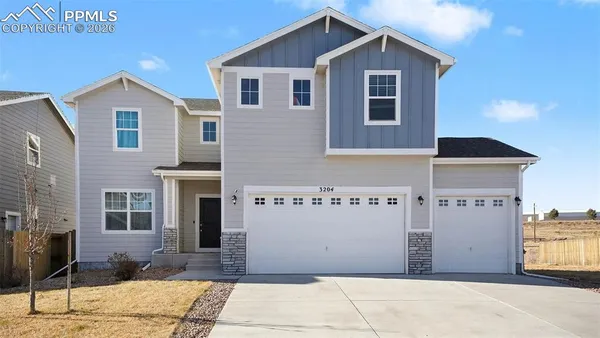 $594,500 | 3204 Loot Drive, Colorado Springs, CO 80939