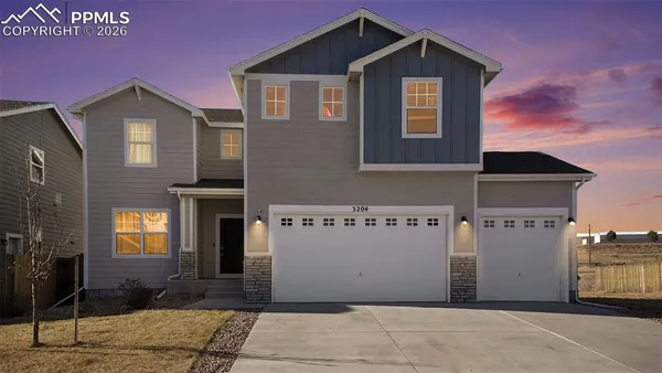 $594,500 | 3204 Loot Drive, Colorado Springs, CO 80939