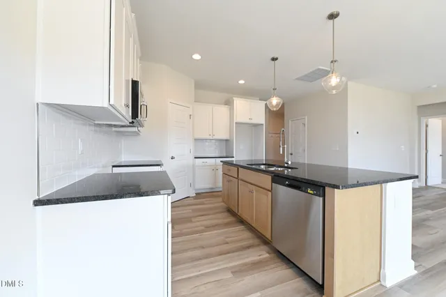 $339,706 | 105 Bella Place, La Grange, NC 28551