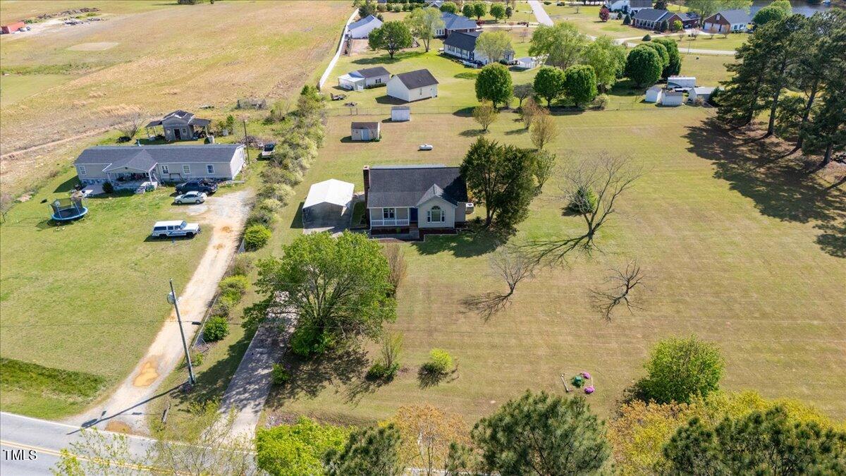 1351 Tarheel Road Benson, NC 27504 - Photo 33 of 42 35-DJI_20240406154720_0520_D