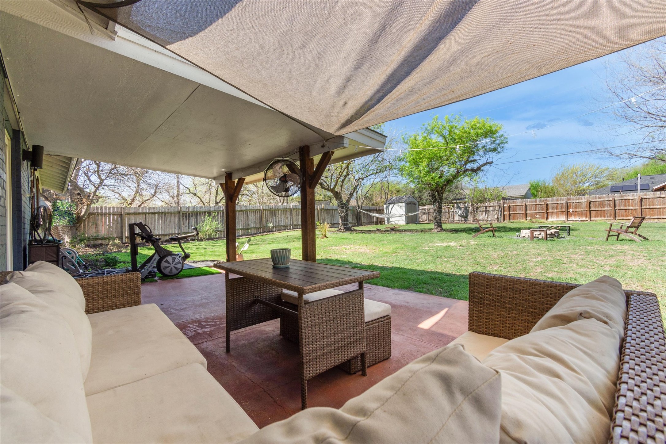 8800 Redfield Lane Austin, TX 78758 - Photo 19 of 27 Covered patio perfect for outdoor dining and relaxing.