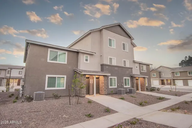 $1,050,000 | 12570 North Cotton Lane, Unit 2932, Surprise, AZ 85388