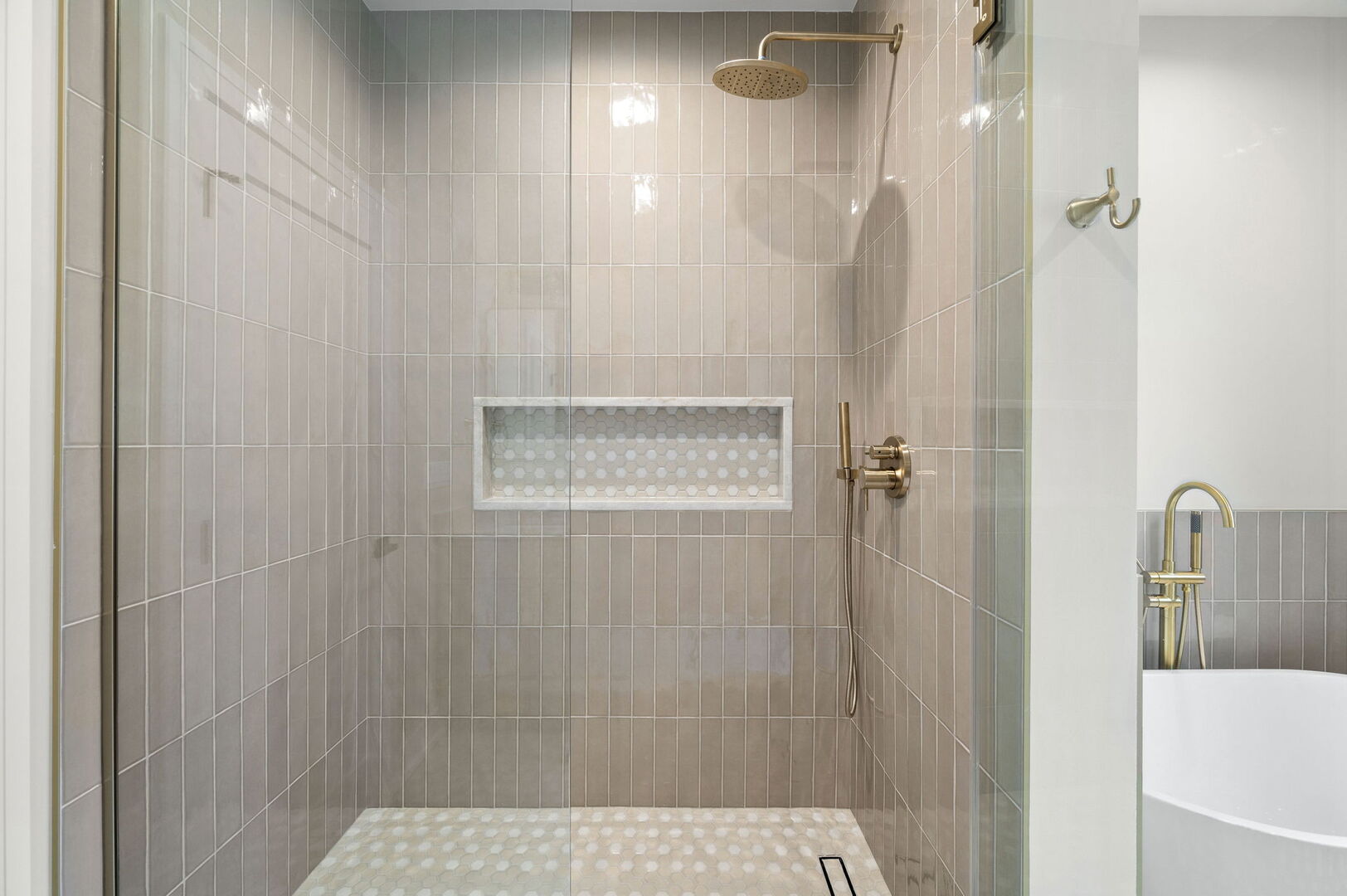 5825 West Byron Street Chicago, IL 60634 - Photo 15 of 33 a bathroom with a shower