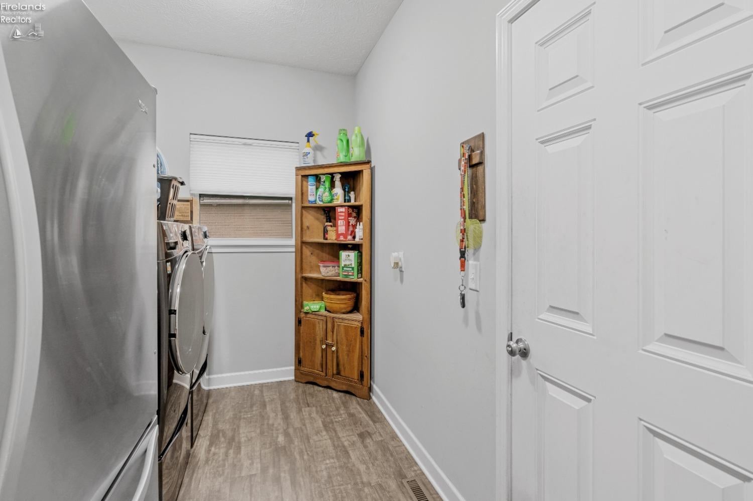 2133 East Harbor Road Port Clinton, OH 43452 - Photo 15 of 37 Gallery Image 15