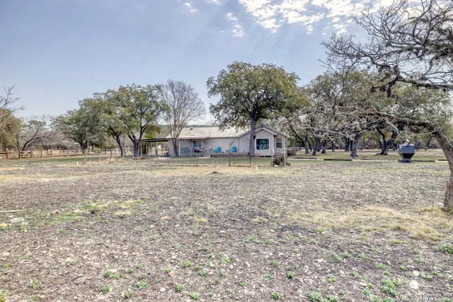 $499,000 | 302 Lantana, Concan, TX 78838