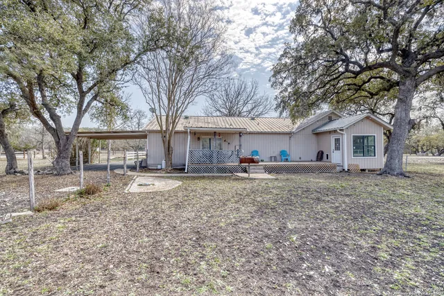 $499,000 | 302 Lantana, Concan, TX 78838