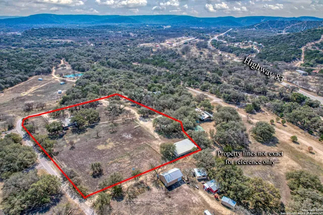 $499,000 | 302 Lantana, Concan, TX 78838