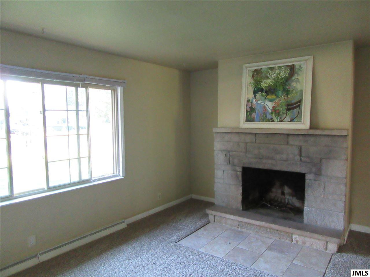 1538 Jericho Road Jackson, MI 49203 - Photo 4 of 15 Photo 4
