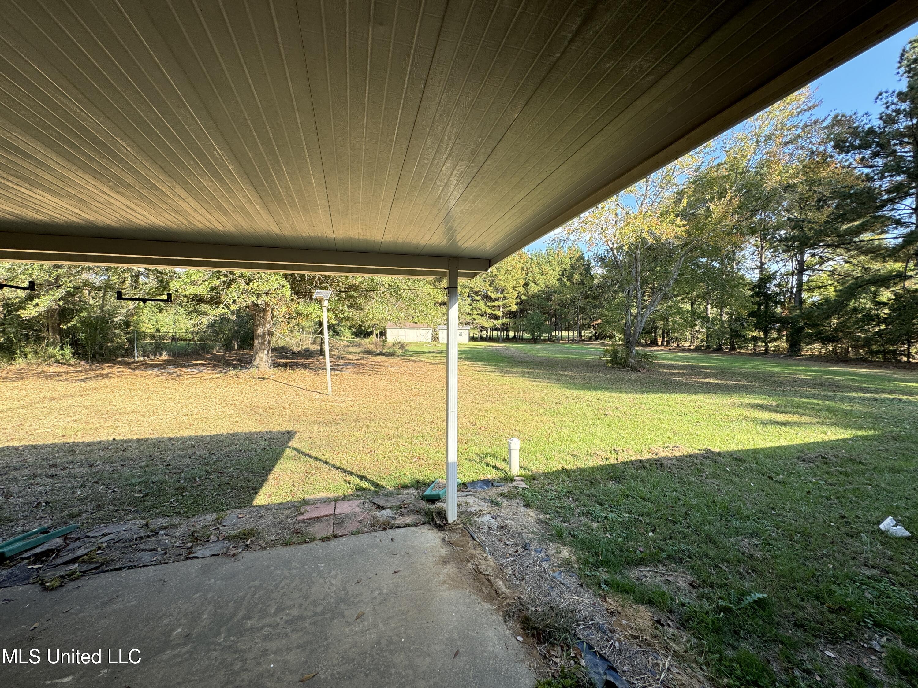 6752 Siwell Road Byram, MS 39272 - Photo 28 of 31 Photo Oct 29 2024, 3 34 40 PM
