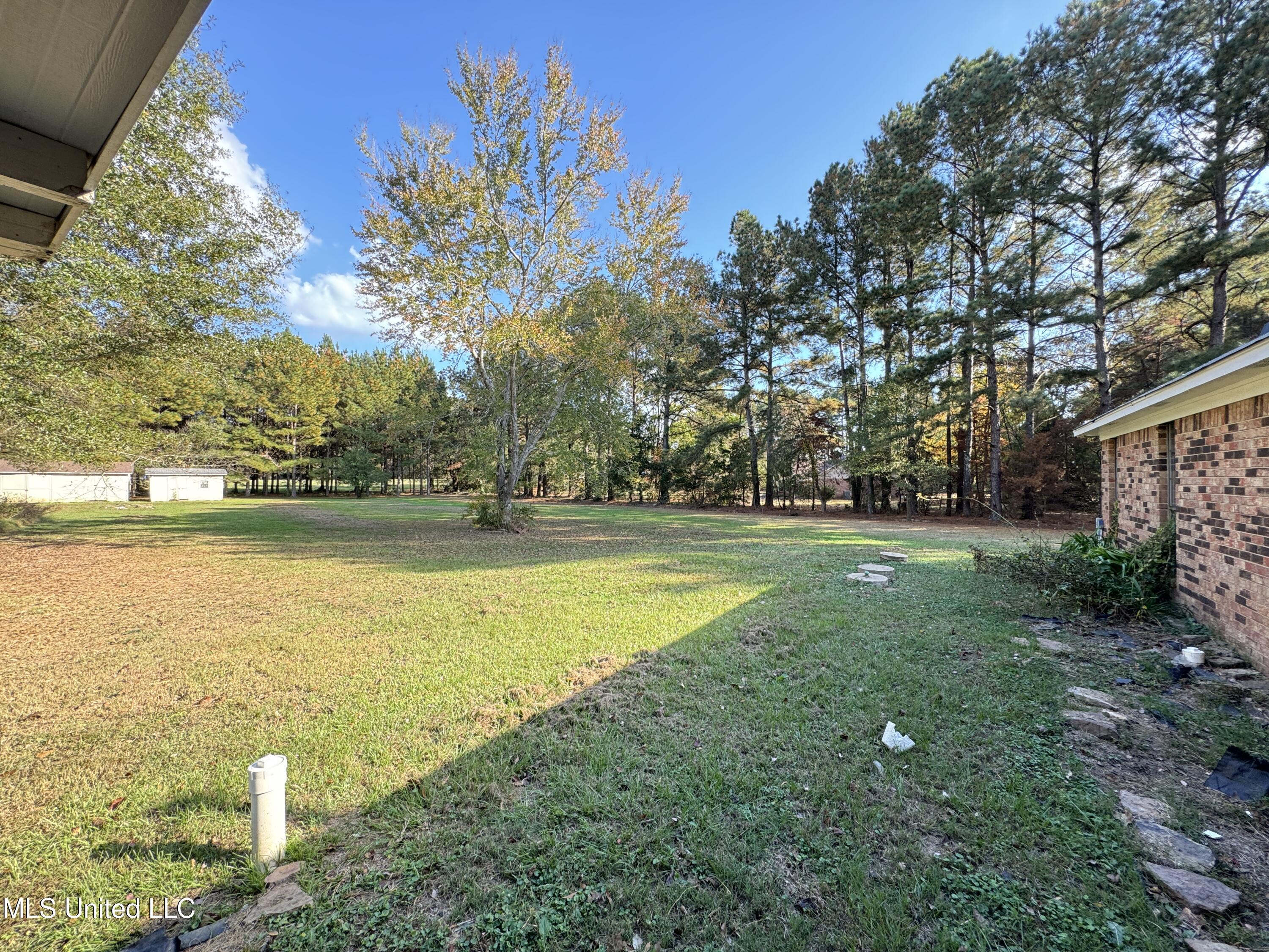 6752 Siwell Road Byram, MS 39272 - Photo 29 of 31 Photo Oct 29 2024, 3 35 25 PM