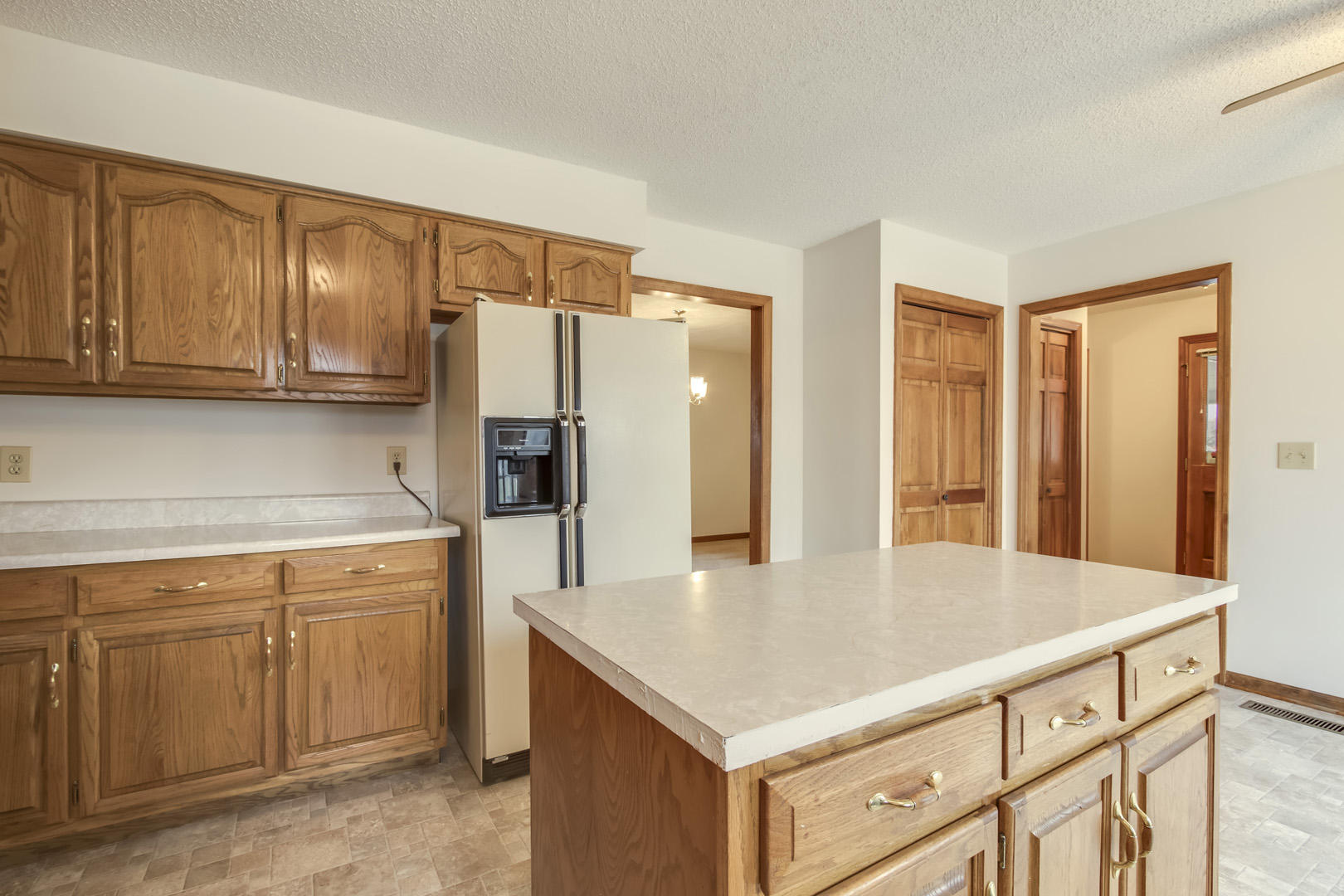 175 Suddath Road Harriman, TN 37748 - Photo 15 of 39 15_SuddathRoad_175_Kitchen03