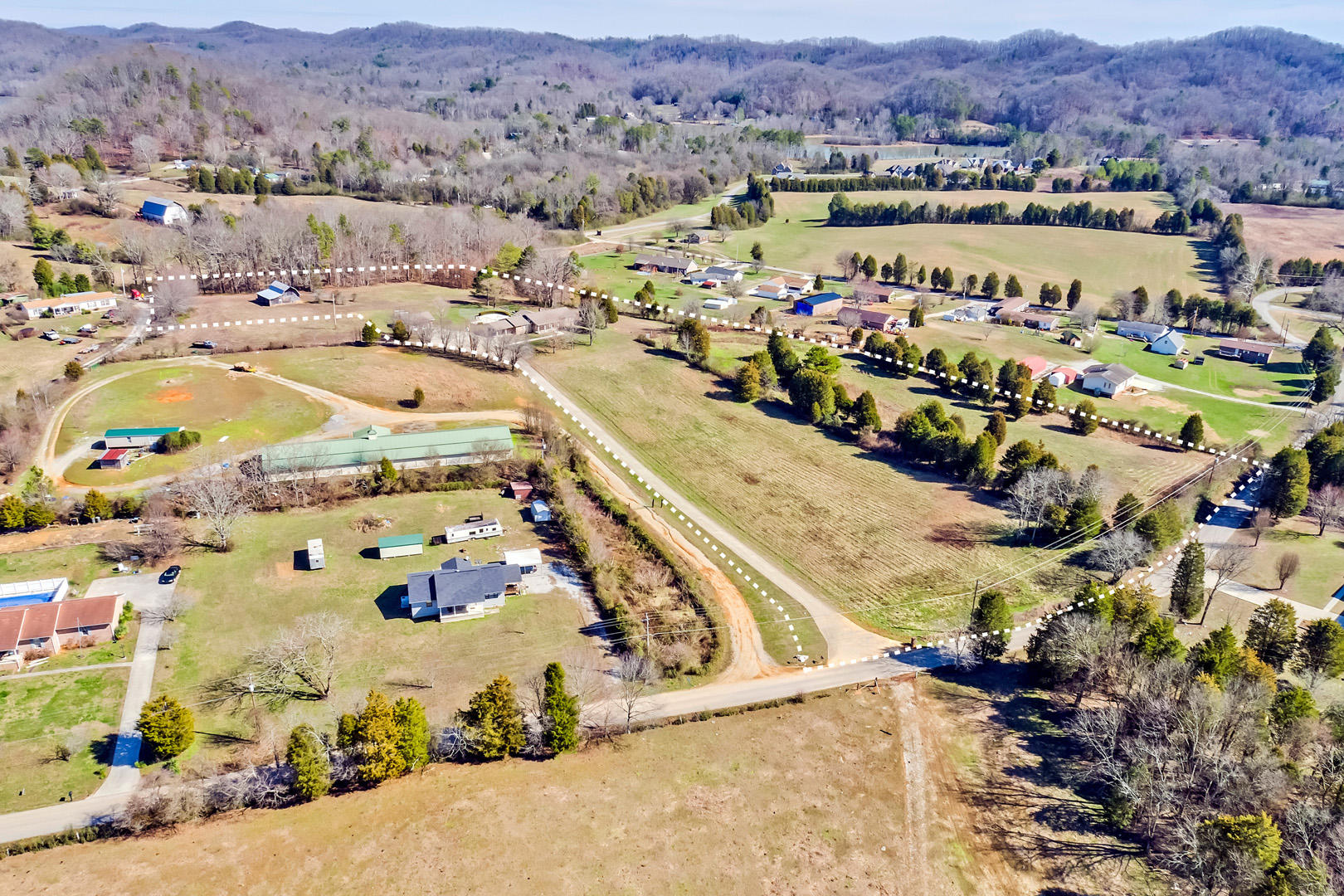 175 Suddath Road Harriman, TN 37748 - Photo 38 of 39 38_SuddathRoad_175_BirdsEye-NE