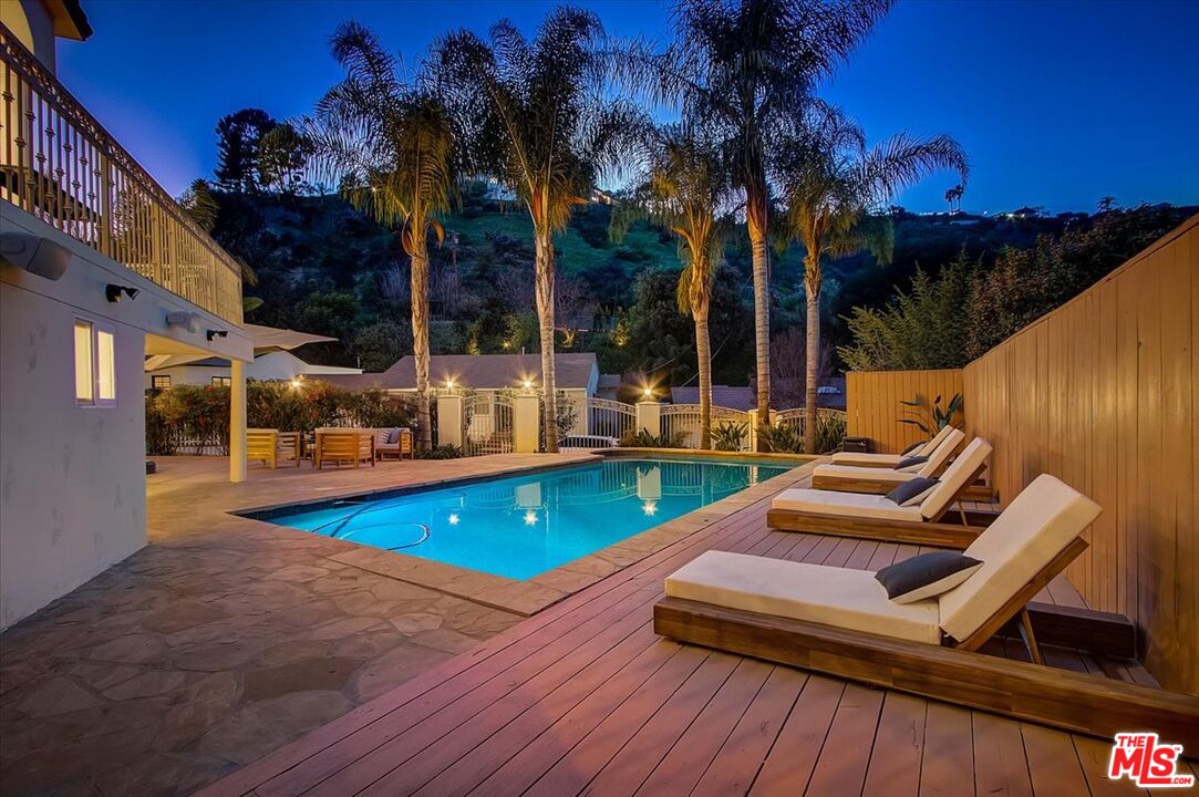 3760 Longview Valley Road Sherman Oaks, CA 91423 - Photo 50 of 53 Gallery Image 50
