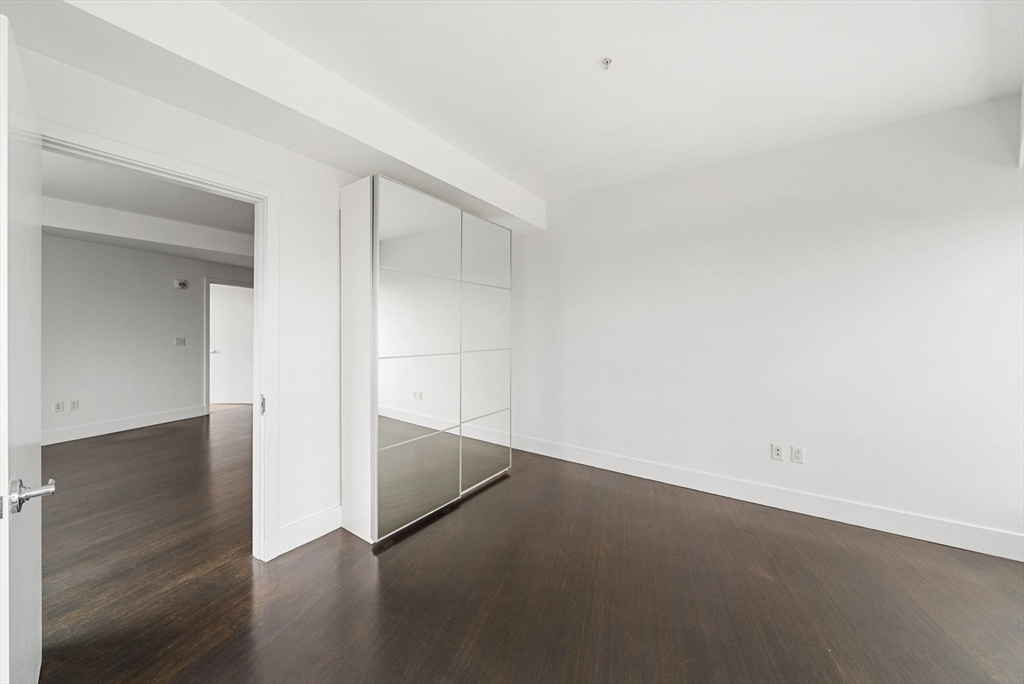 110 Stuart Street, Unit 19H Boston, MA 02116 - Photo 16 of 24