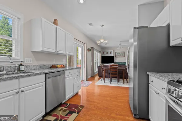 $3,400 | 304 Fairbrook Circle, Marietta, GA 30068