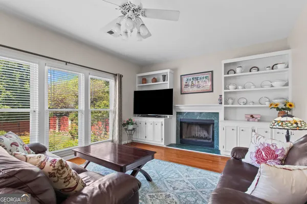 $3,400 | 304 Fairbrook Circle, Marietta, GA 30068