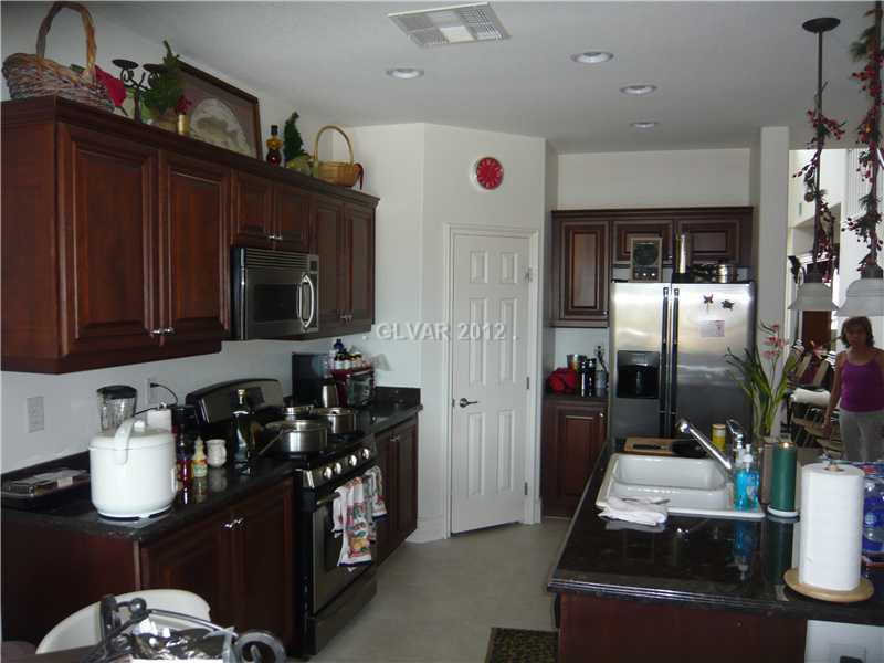 141 Tall Ruff Drive Las Vegas, NV 89148 - Photo 9 of 26 Property Photo.