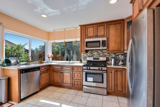 13409 Sutter Mill Road Poway, CA 92064 - Photo 3 of 18