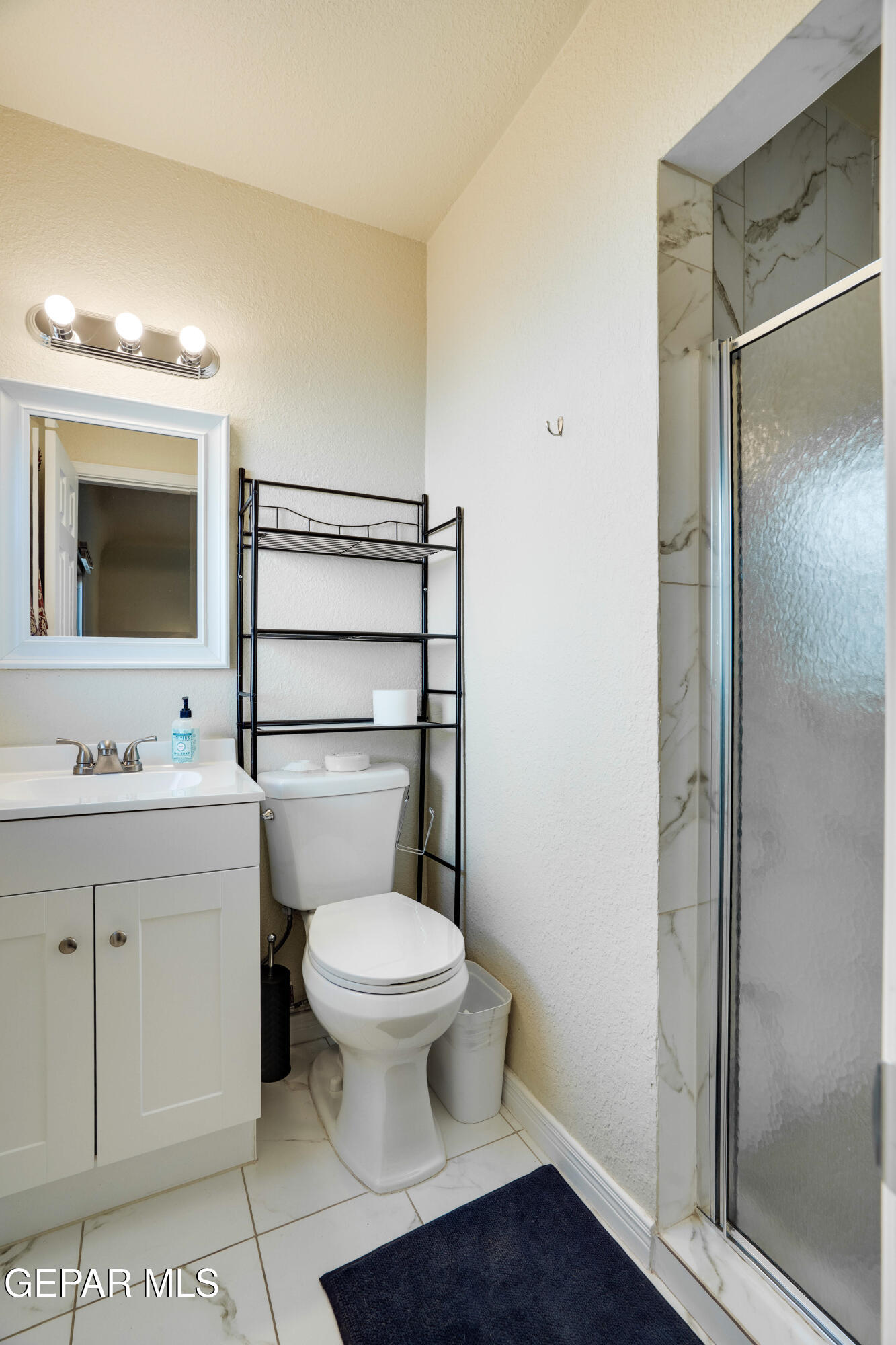 3324 North Stanton Street El Paso, TX 79902 - Photo 14 of 39 3324 N Stanton-15