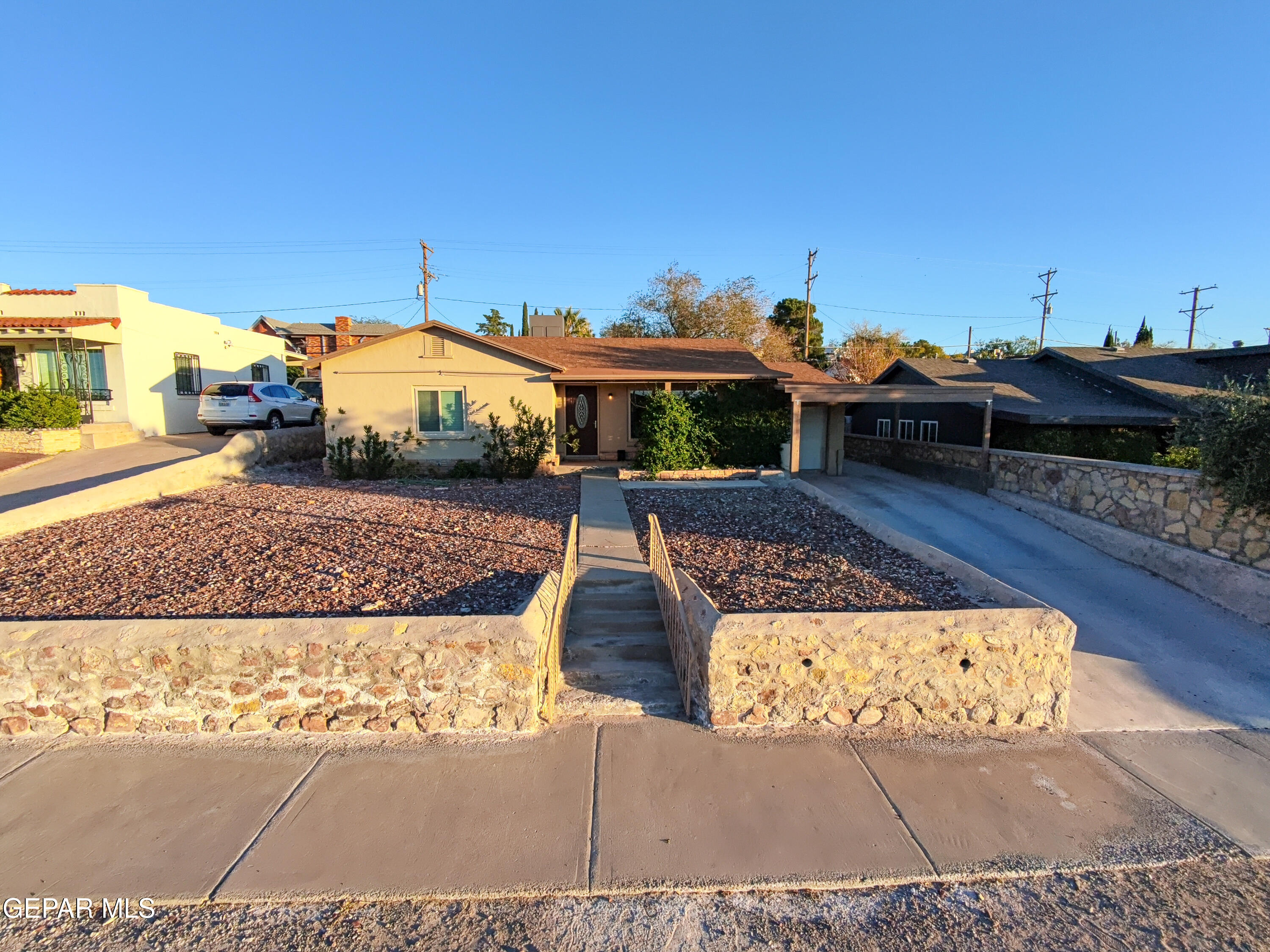 3324 North Stanton Street El Paso, TX 79902 - Photo 39 of 39 3324 John-7