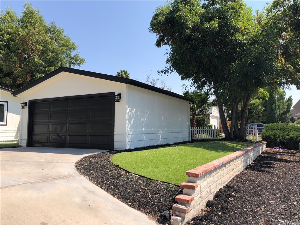 24754 Cornstalk Road Wildomar, CA 92595 - Photo 27 of 33