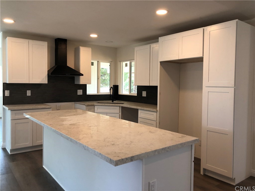 24754 Cornstalk Road Wildomar, CA 92595 - Photo 4 of 33
