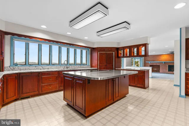 $3,750,000 | 6005 Ten Oaks Road, Clarksville, MD 21029