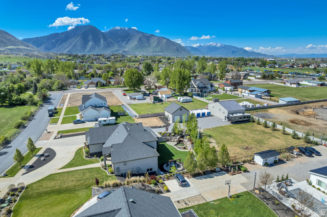 1526 South 500 West Mapleton, UT 84664 - Photo 47 of 54 Aerial view of residential area with mountains